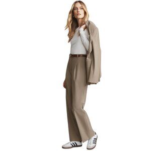NWT Rhone Commuter Pleated Trouser - Womens Size 12 -  Taupe Brown